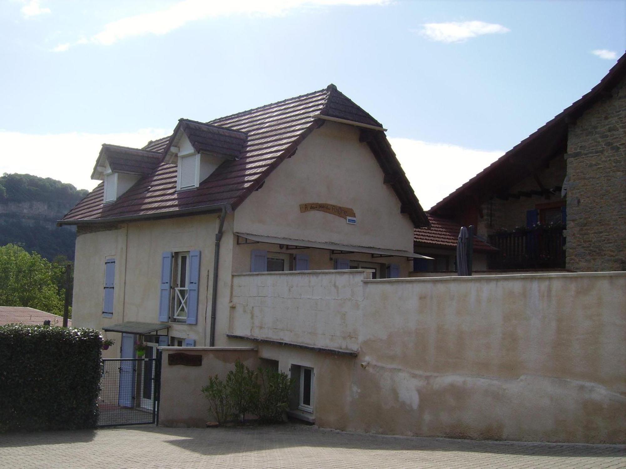 Holiday home A Deux Pas Du Rhone Sault-Brenaz